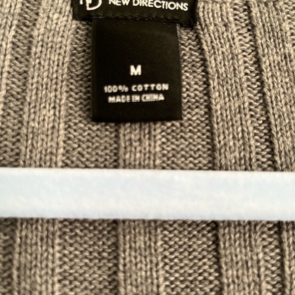 New Directions Ladies Gray Cardigan with gold buttons - Picture 2 of 7